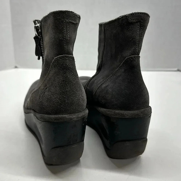 Fly London Jome Bootie Ankle Boots Suede Side Zip Gray Womens Size 38 US 7.5 - 8 - Picture 7 of 14